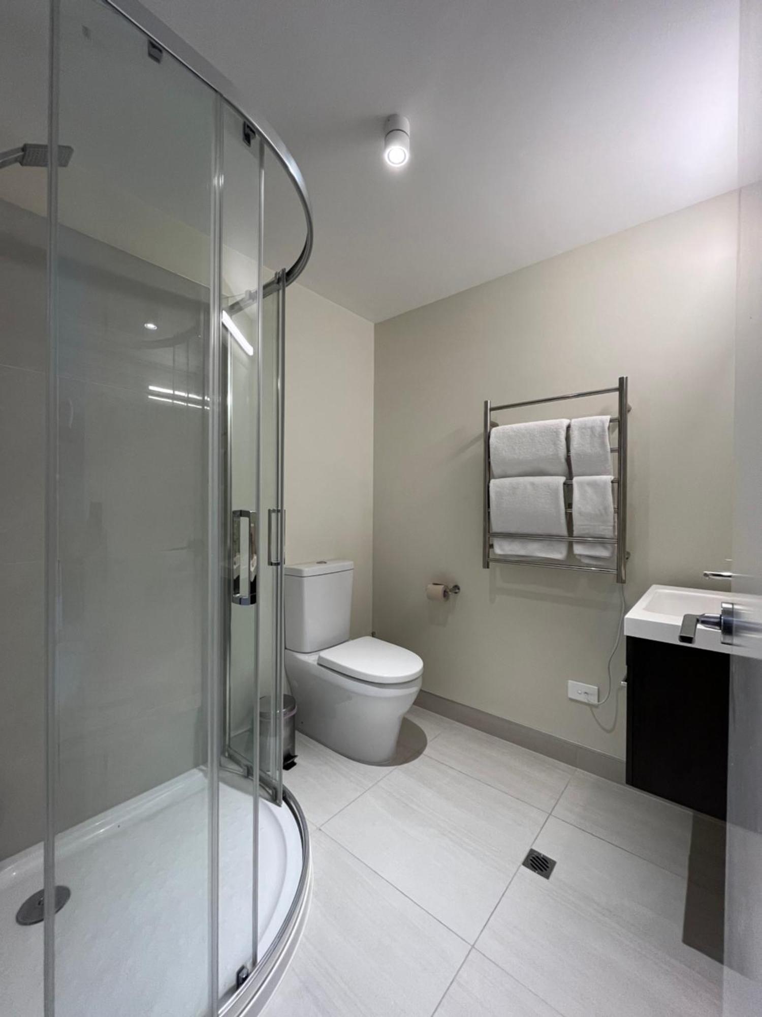 Queenstown Studio - 5Mins To Airport - Aircond - Free Wifi - Walk To Centre Zewnętrze zdjęcie